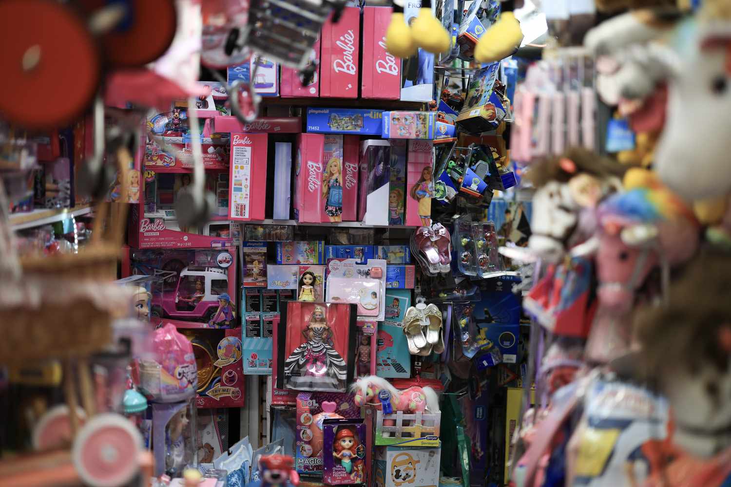 Как тарифы могут снова разогреть инфляцию и повлиять на ваш бюджет