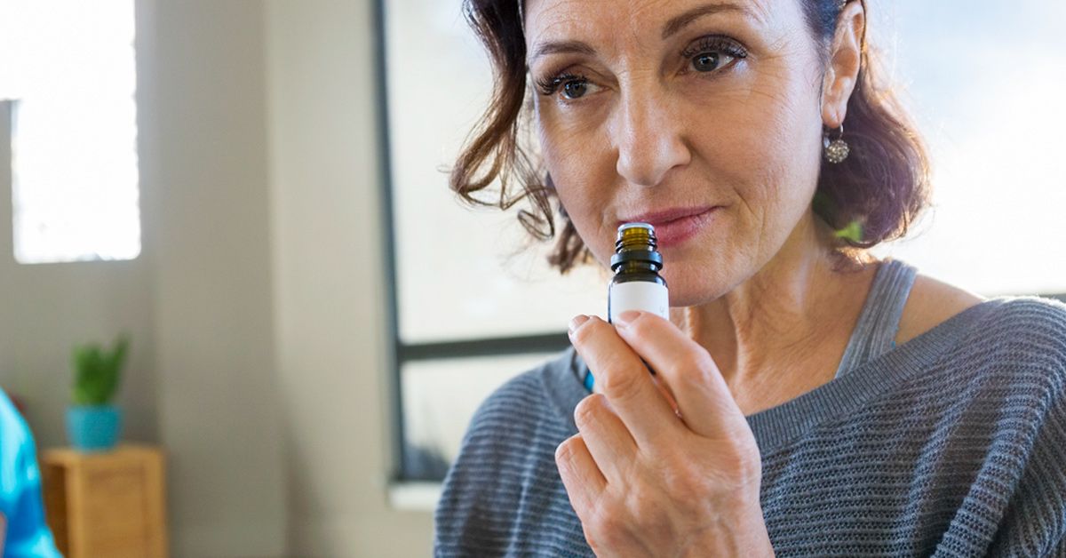 Vetiver Yog'ining Foydalari va Uning Kundalik Hayotda Qo'llanilishi