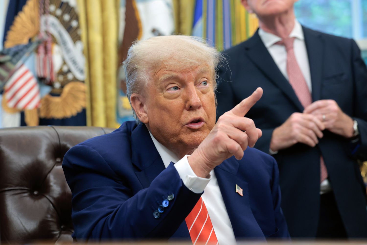 AQSh-Britaniya Savdo Bitimi va Xitoy Bilan Muzokaralarga Ta’siri