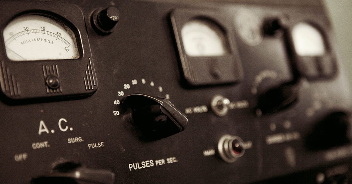 Электроконвульсивная терапия при биполярном расстройстве: эффективное решение или крайняя мера?