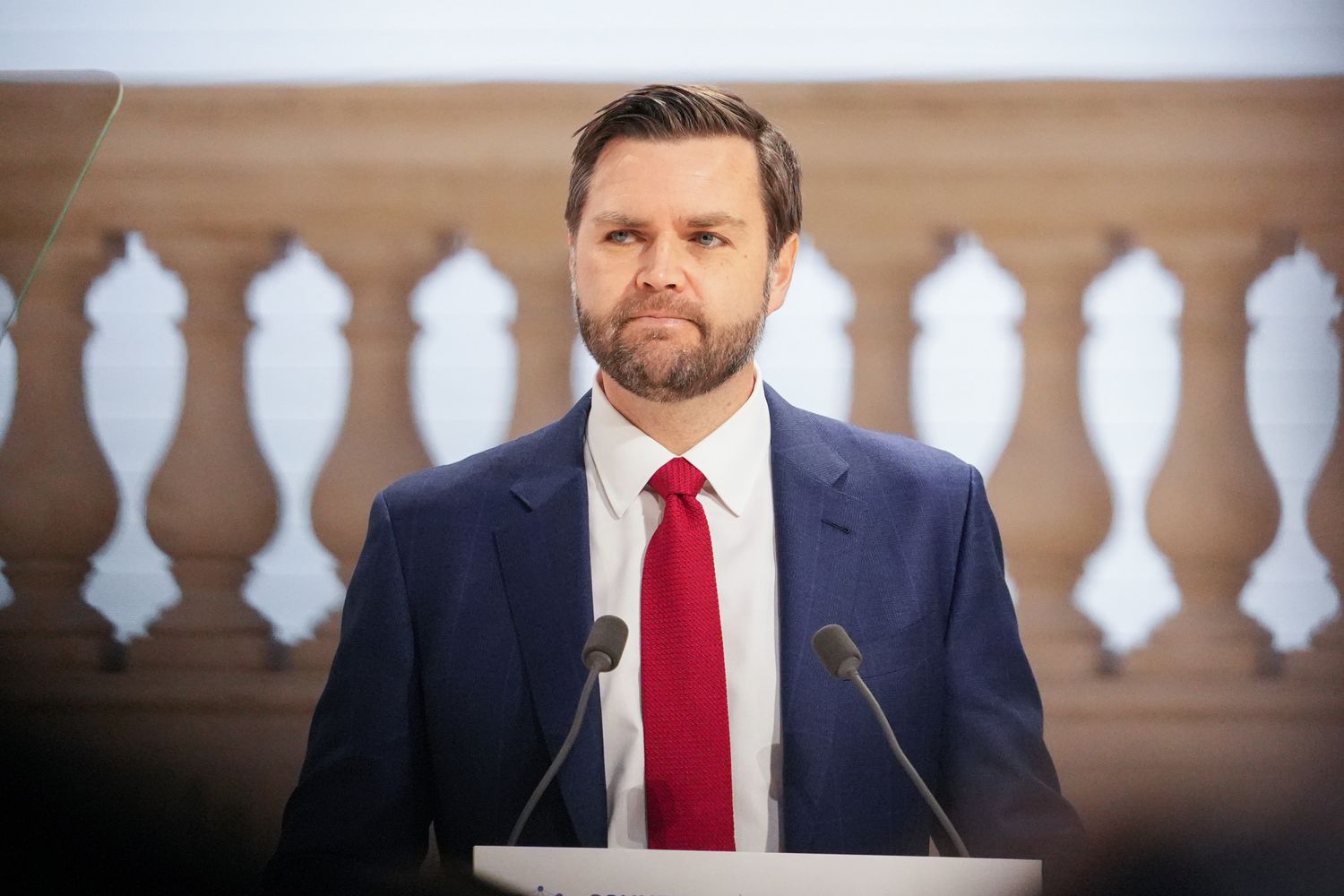 Intel Stock Surges as US Pushes for Domestic AI Chip Production