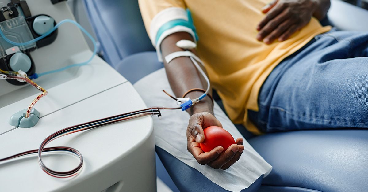 Как донорство крови связано с анемией: причины, симптомы и эффективные методы профилактики