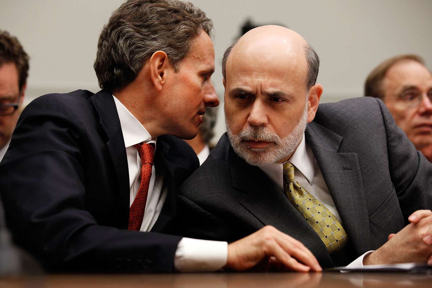 Nobel Mukofoti: Bank islohoti va moliyaviy inqirozlarni oldini olishdagi yangi yondashuvlar