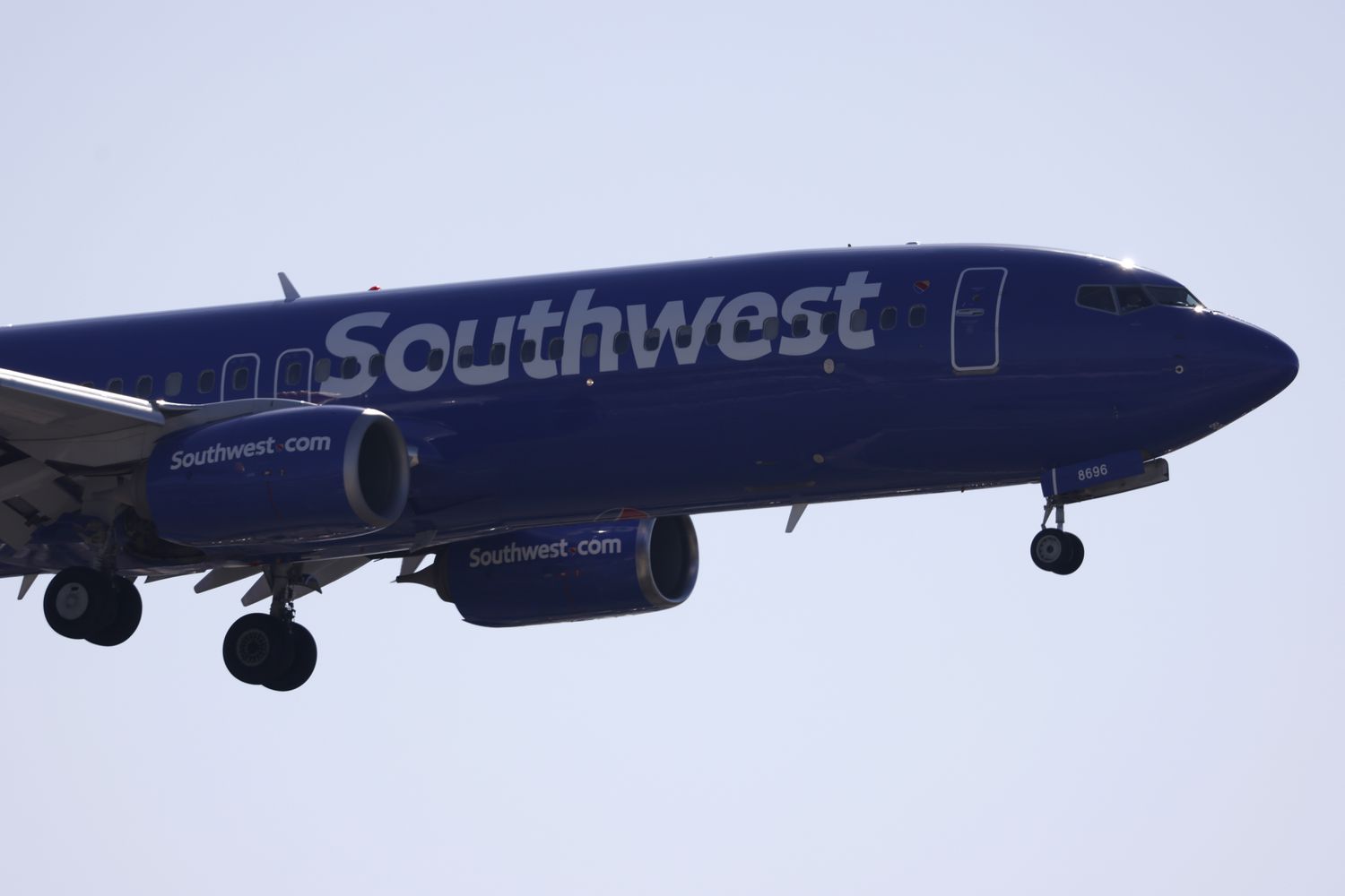 Southwest Airlines Inqirozga Qarshi Yangicha Yondashuvni Boshladi: Keng Ko‘lamli Ishchi Qisqartirishlar E’lon Qilindi