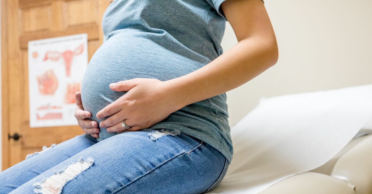 Membranalarni Bo‘shatish: Tabiiy Tug‘ruv Jarayonini Tezlashtirish Usuli