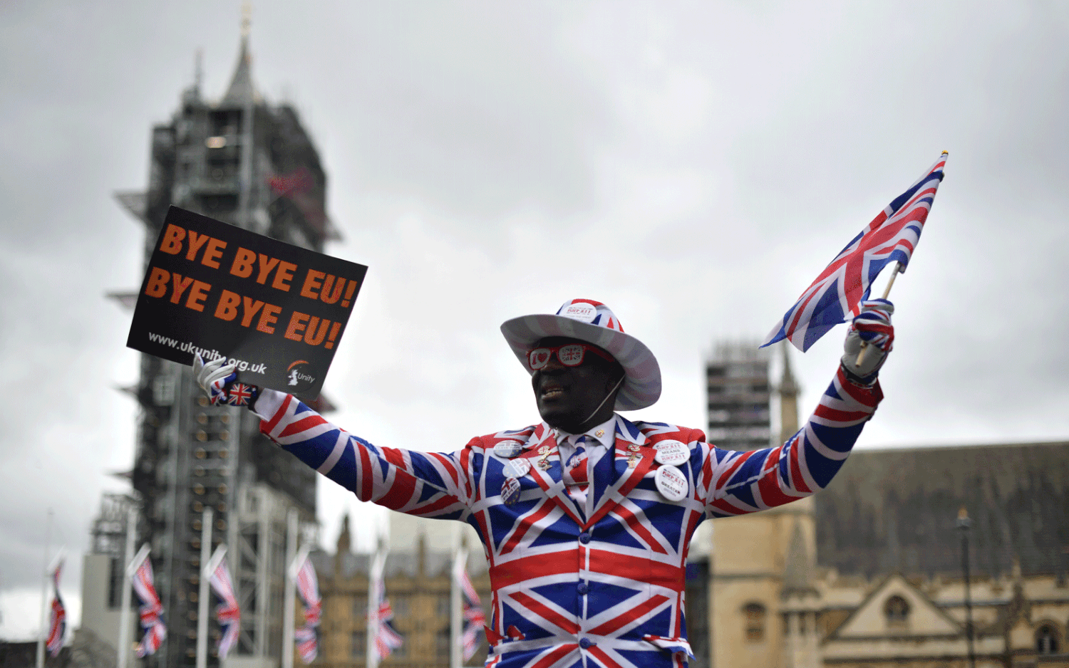 Как Brexit изменил курс евро, фунта и доллара: взгляд на мировые валюты