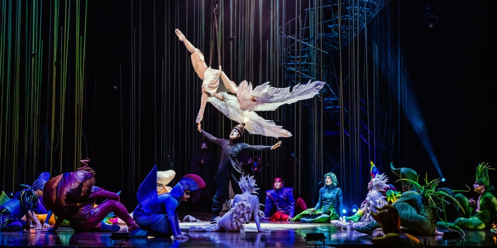 Погрузитесь в волшебство «Цирка дю Солей» прямо из дома