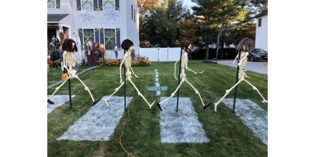 Хэллоуинская обложка альбома