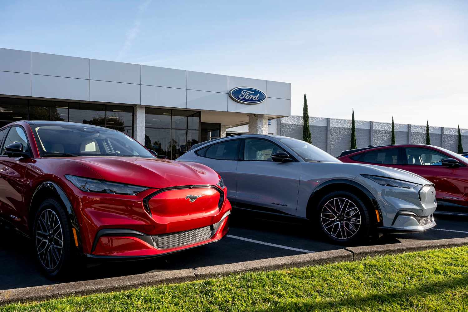 Акции ведущих автопроизводителей растут на фоне временного освобождения от тарифов