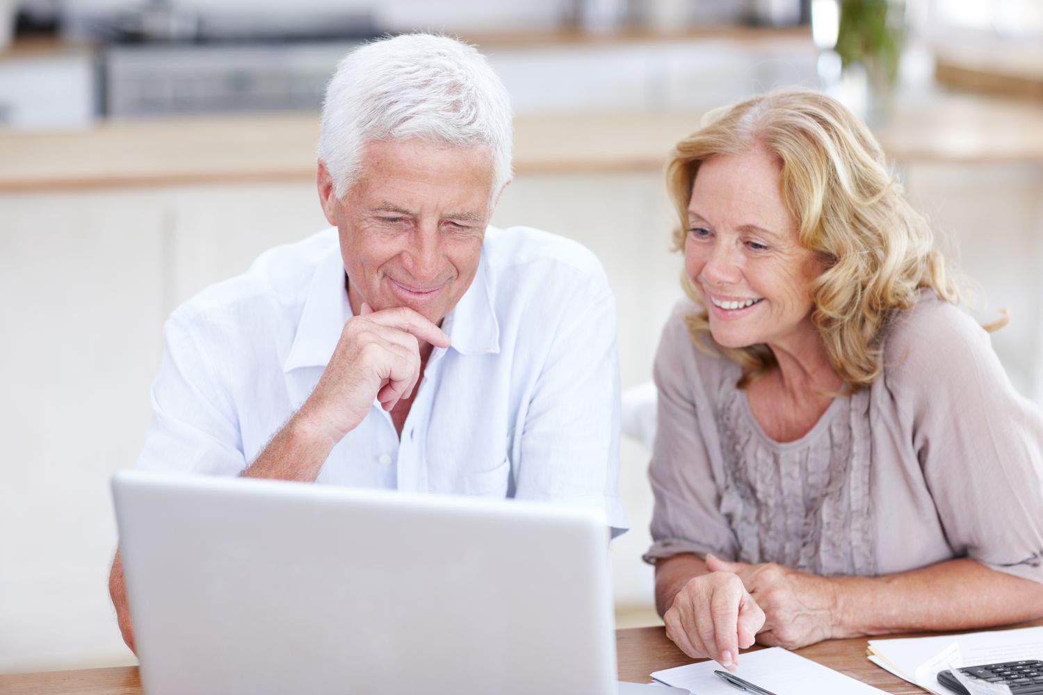 Ипотечные ставки продолжают снижаться, достигая минимальных значений за последние месяцы