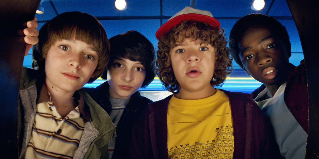 Самые захватывающие сериалы лета: от мистики до криминала