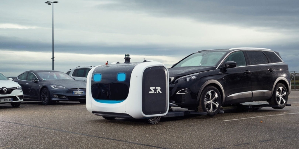 Revolutionary Robotic Valet Transforms Airport Parking Efficiency