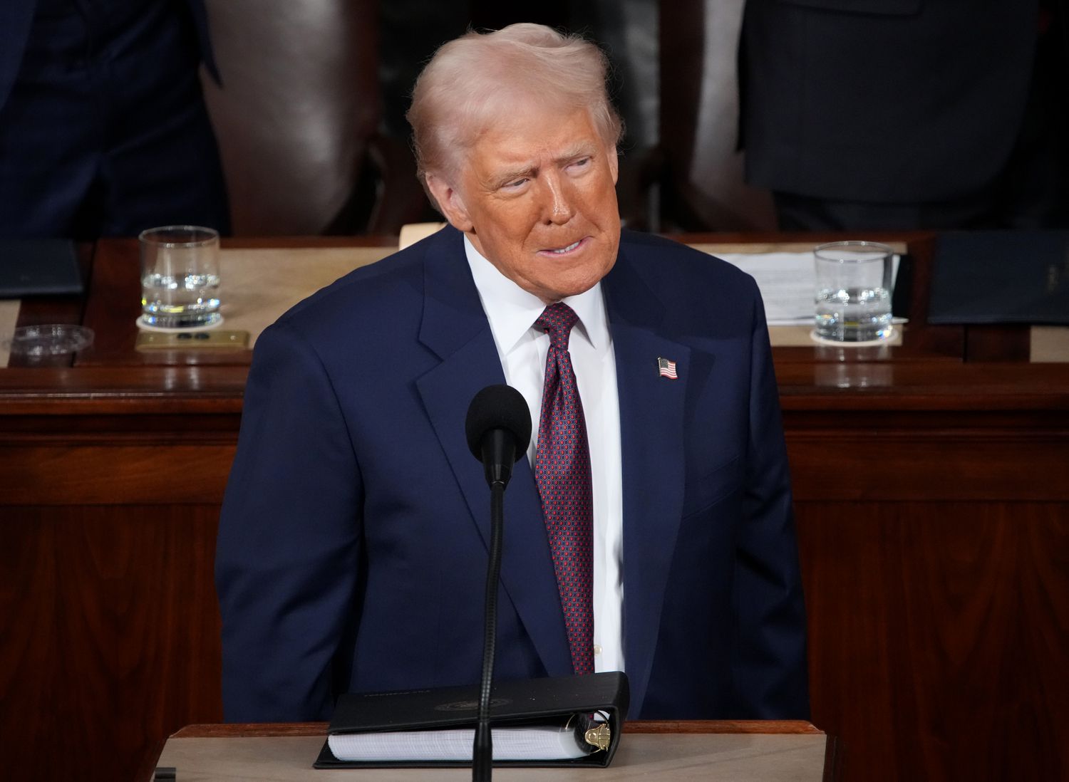 Жесткий ответ США: угроза 200% пошлины на европейские алкогольные напитки