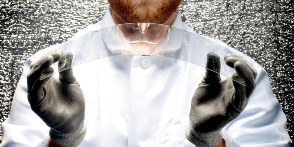 Новая эра защиты экранов: инновационное стекло Gorilla Glass от Corning