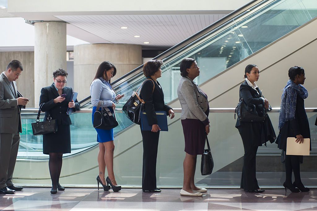 Рекордное увеличение рабочих мест и минимальный уровень безработицы: что это значит для экономики США