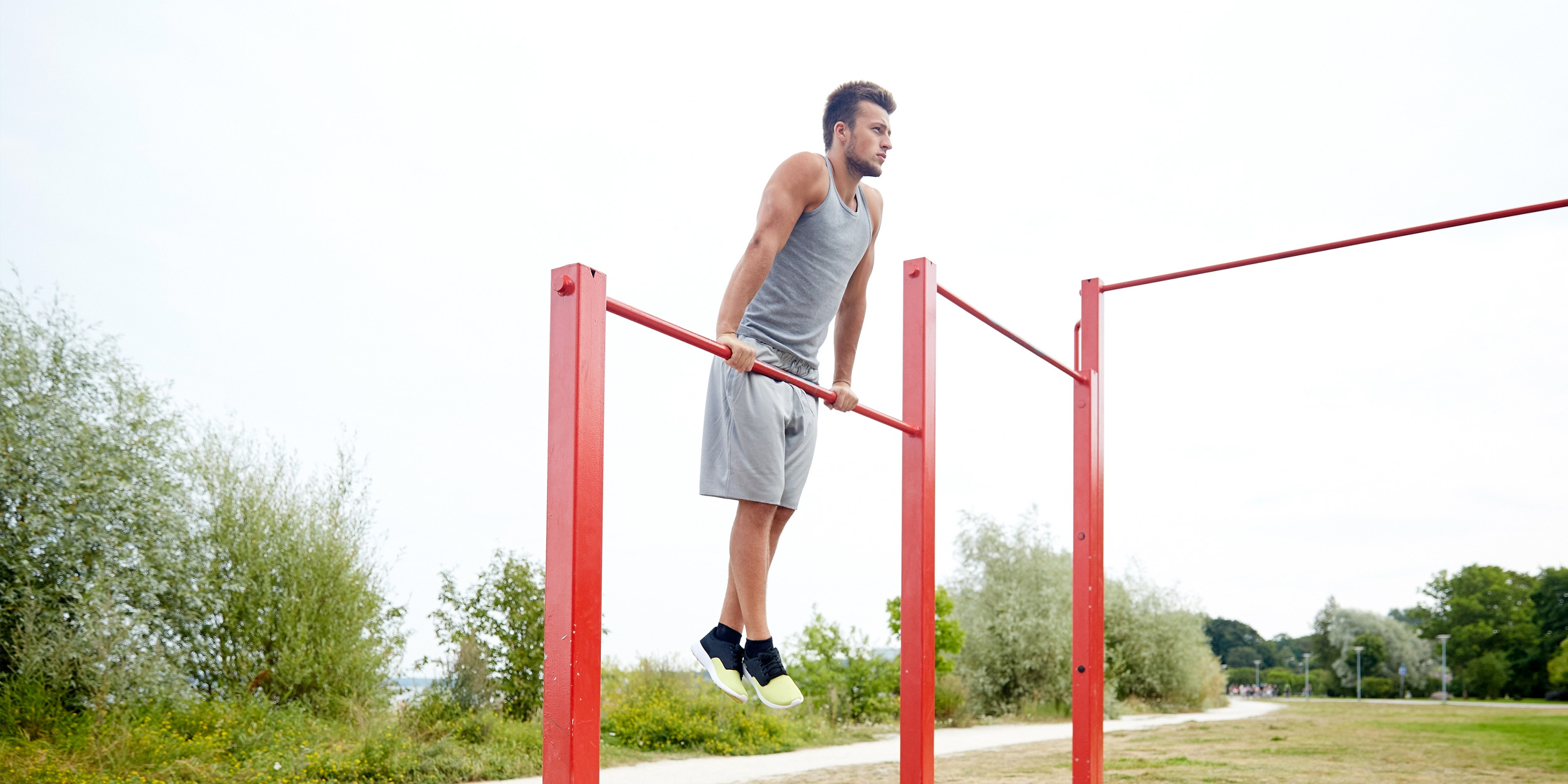 Мастерство подъёма переворотом: сила рук и мощный кор для впечатляющих результатов