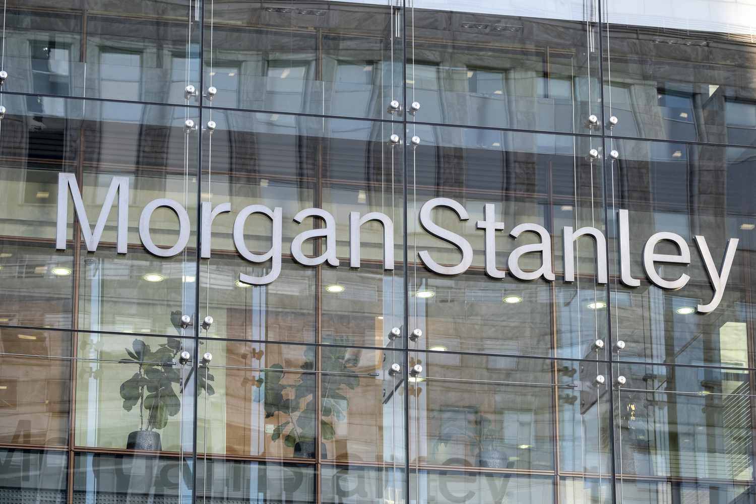 Morgan Stanley объявляет масштабную оптимизацию штата: что ждать сотрудникам