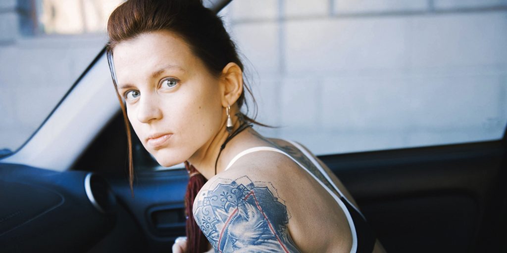 Erika Parfyonova: Ilhomlantiruvchi Fotoijodkor va Sayohat Muhlisi