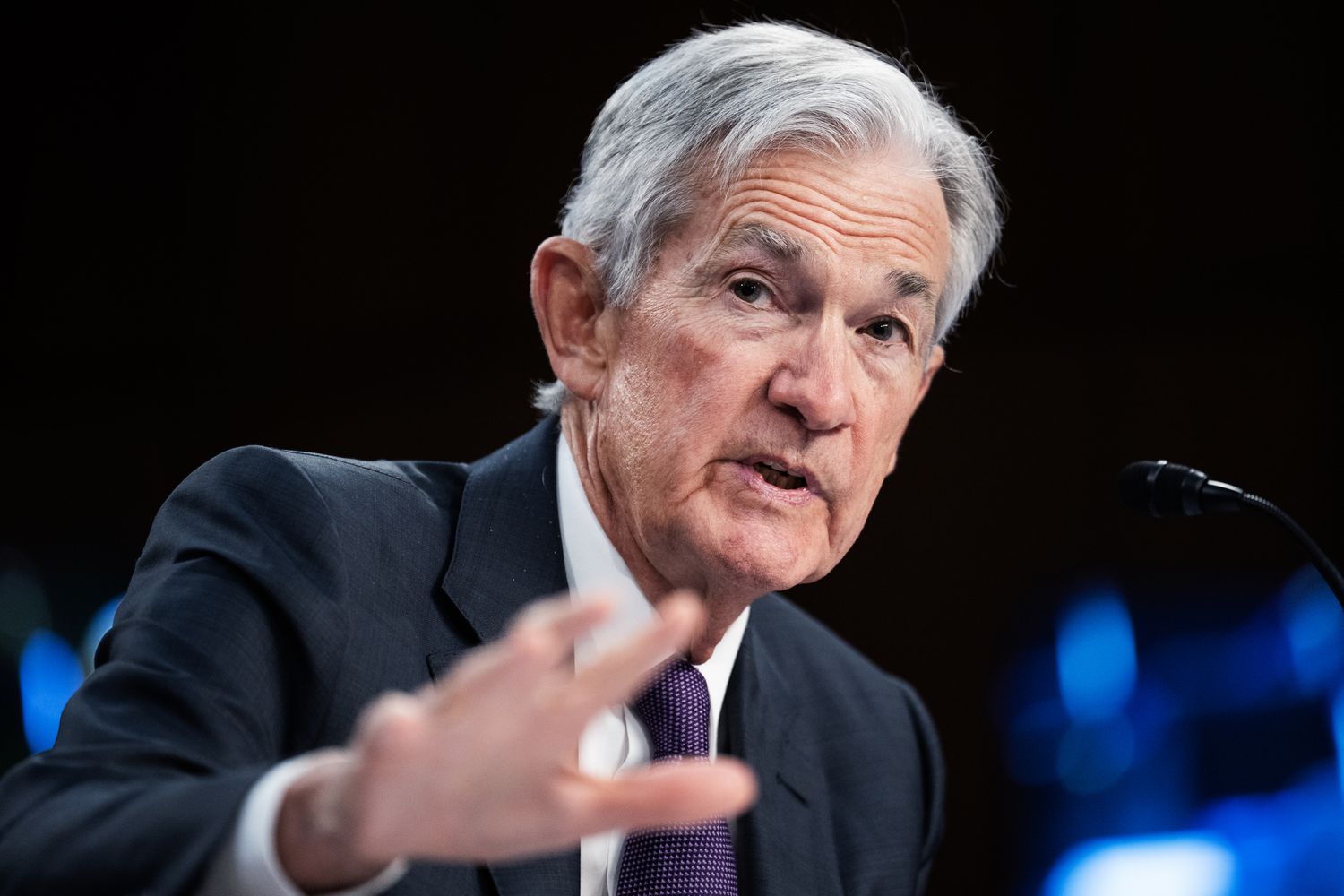 Federal Reserve FOMC Meeting 2025: Interest Rates Hold Steady at 4.25%-4.5%—What to Expect