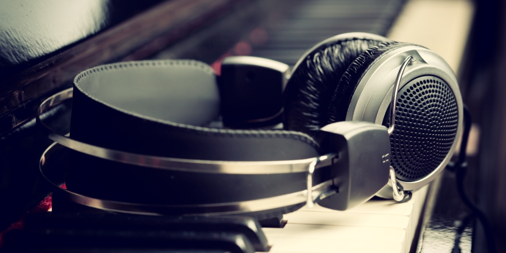 Discover Your Ultimate Music Companion with UpNext: Seamless Streaming from YouTube & SoundCloud