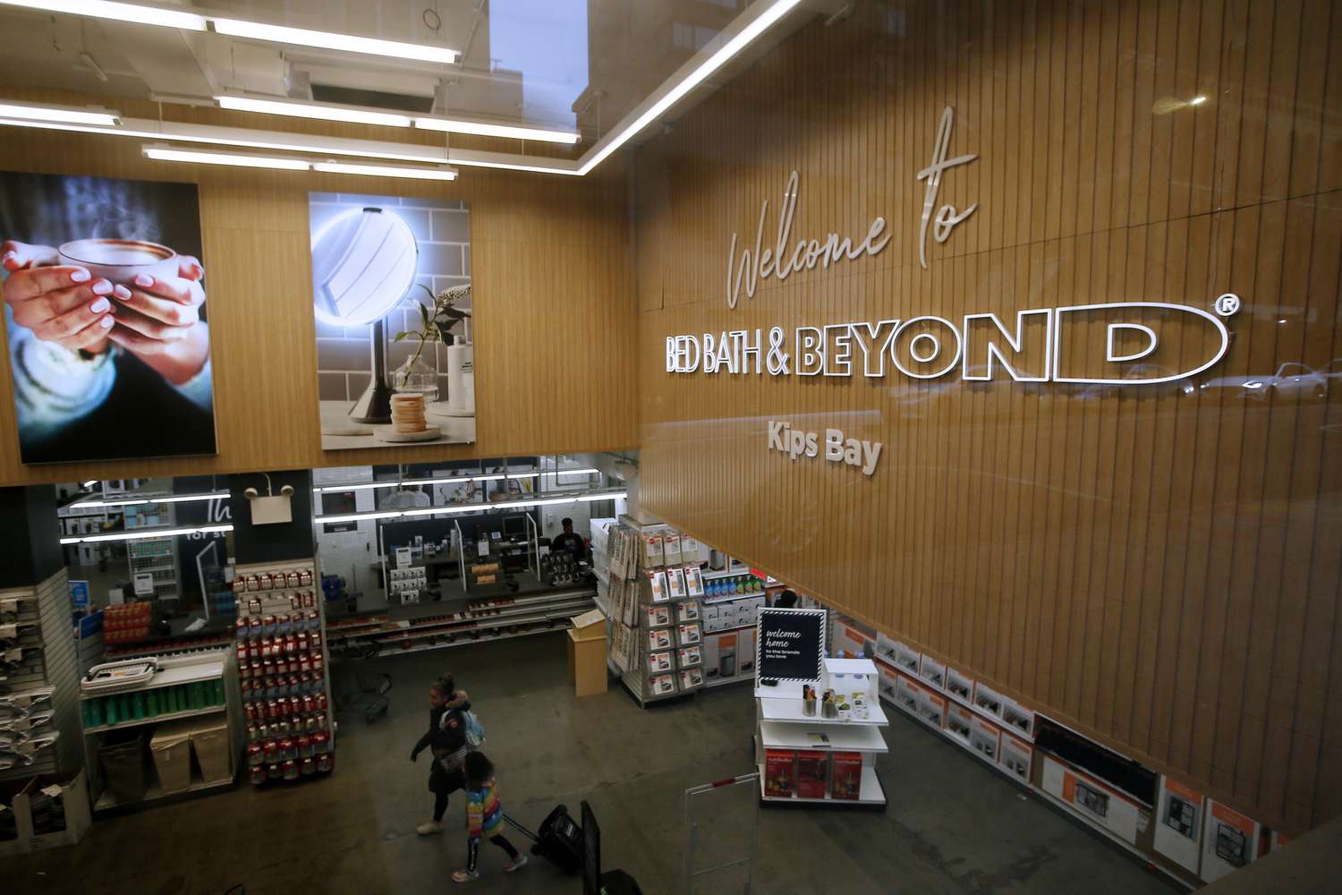 Bed Bath & Beyond 2025: How Its $1 Billion Convertible Share Sale Impacts Stock Value