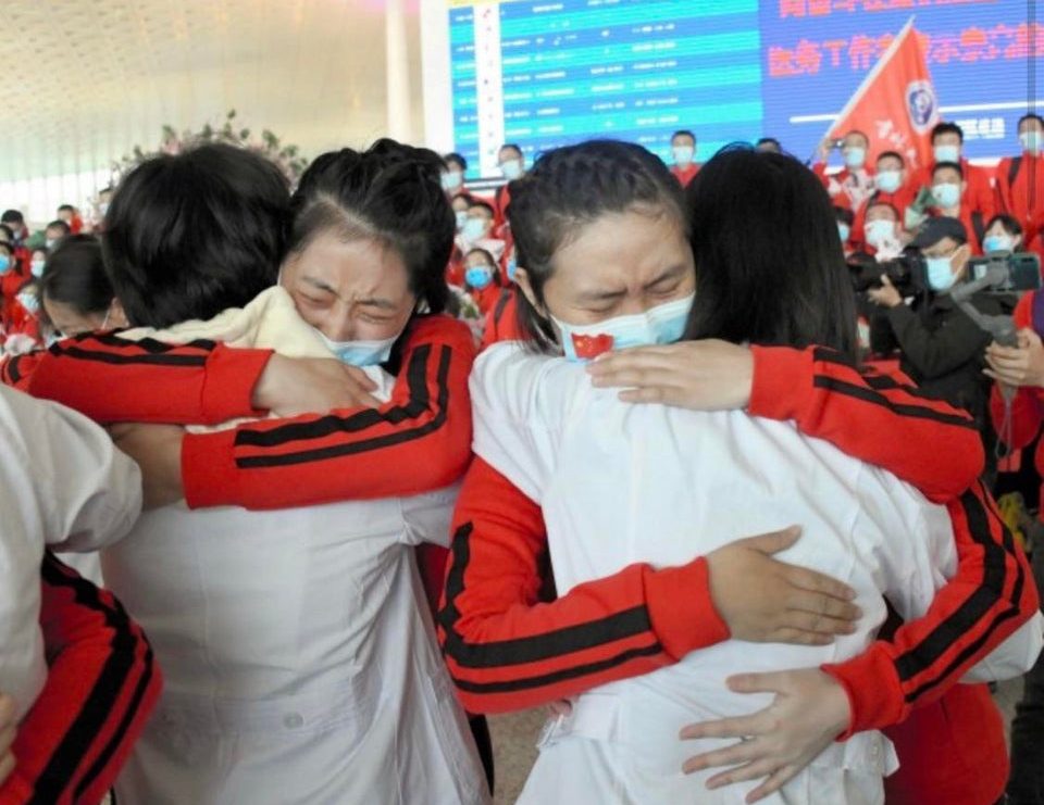 Идеальные объятия