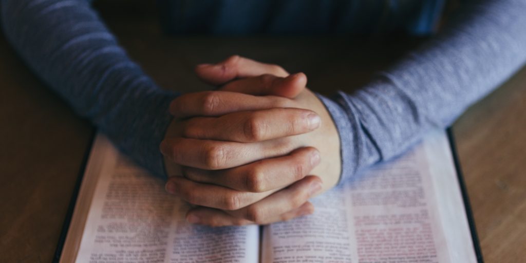 Qiziqarli test: qo'llaringizni kesib, xarakteringizni aniqlang