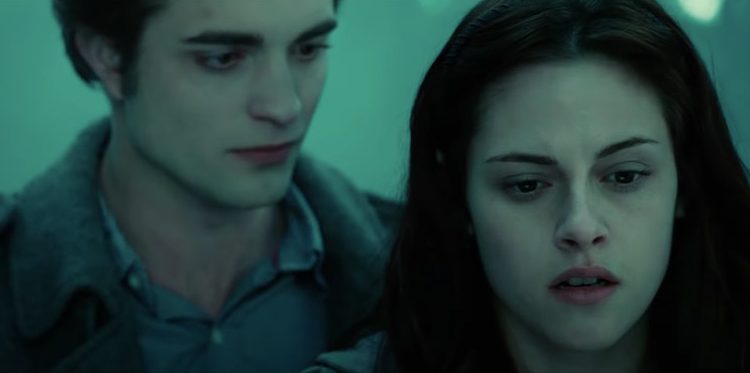 Kinoda Romantik Ko‘rinadigan, Ammo Haqiqiy Hayotda Qulay Bo‘lmagan 10 Vaziyat