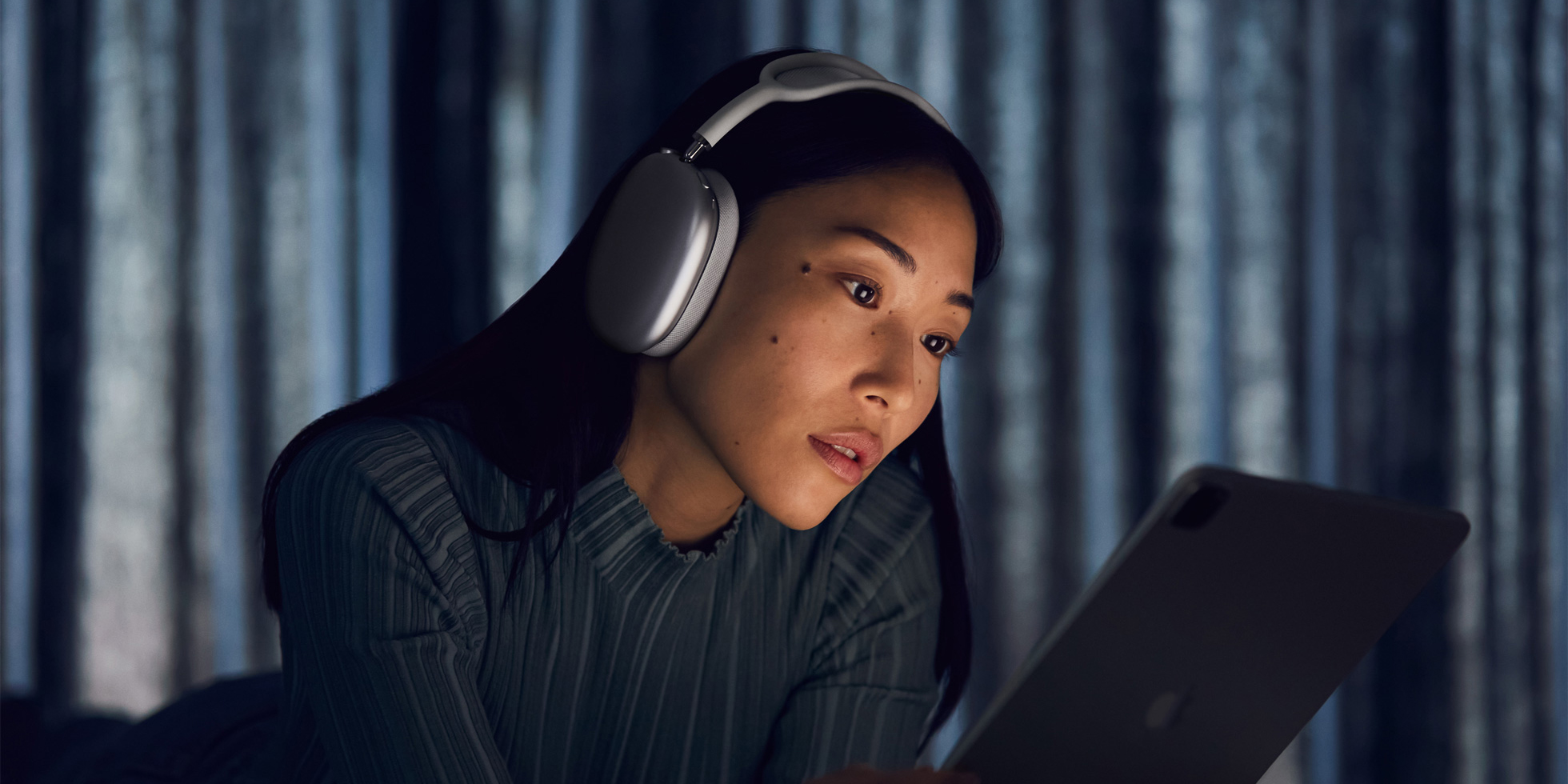 Premium Wireless Over-Ear Headphones