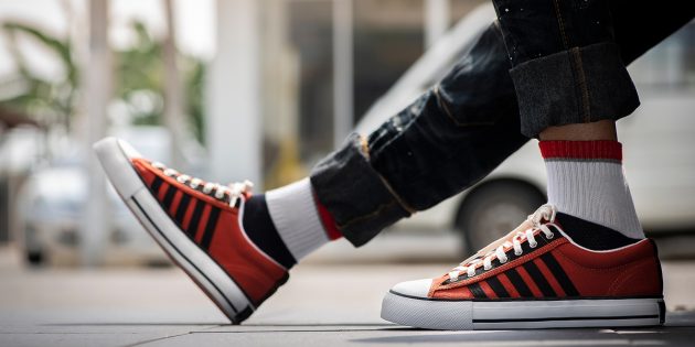 Кроссовки Кроссовки