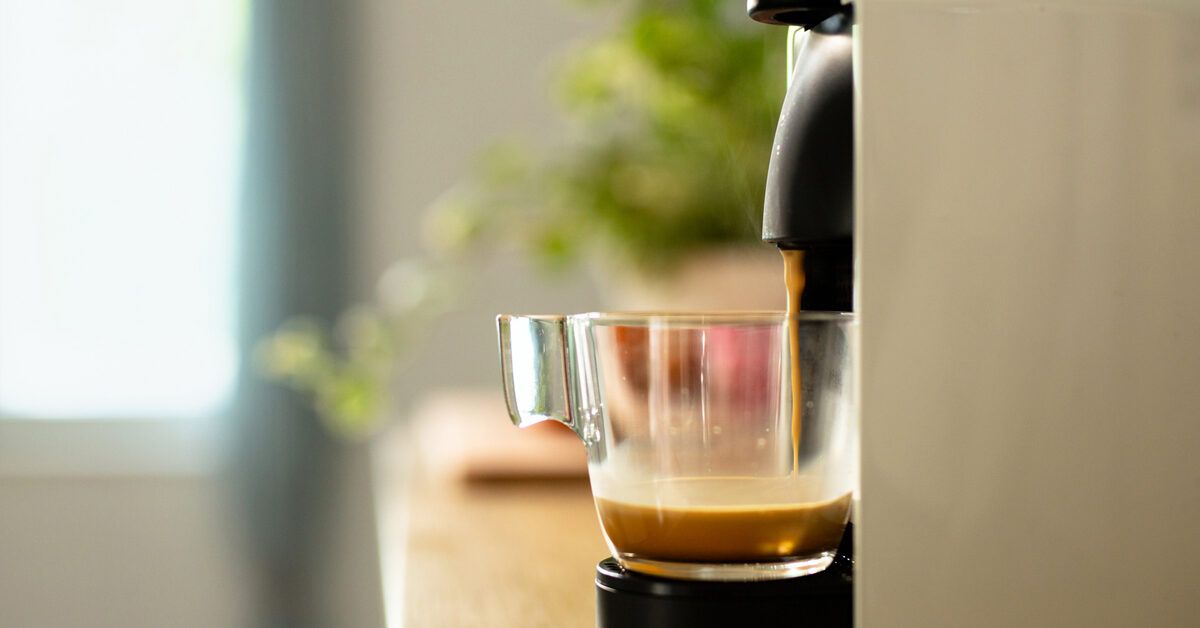 Bolalar uchun kofe: xavfsizlik, ta'siri va bilishingiz kerak bo'lganlar