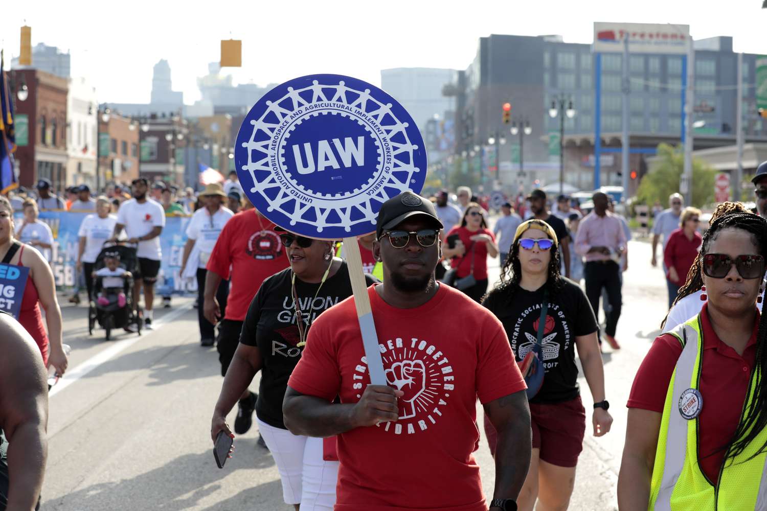 Top 3 Most Successful U.S. Labor Unions in 2025: Salaries, Strikes & History