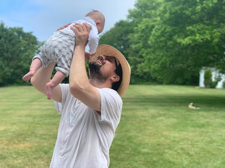 Danila Kozlovsky with daughter