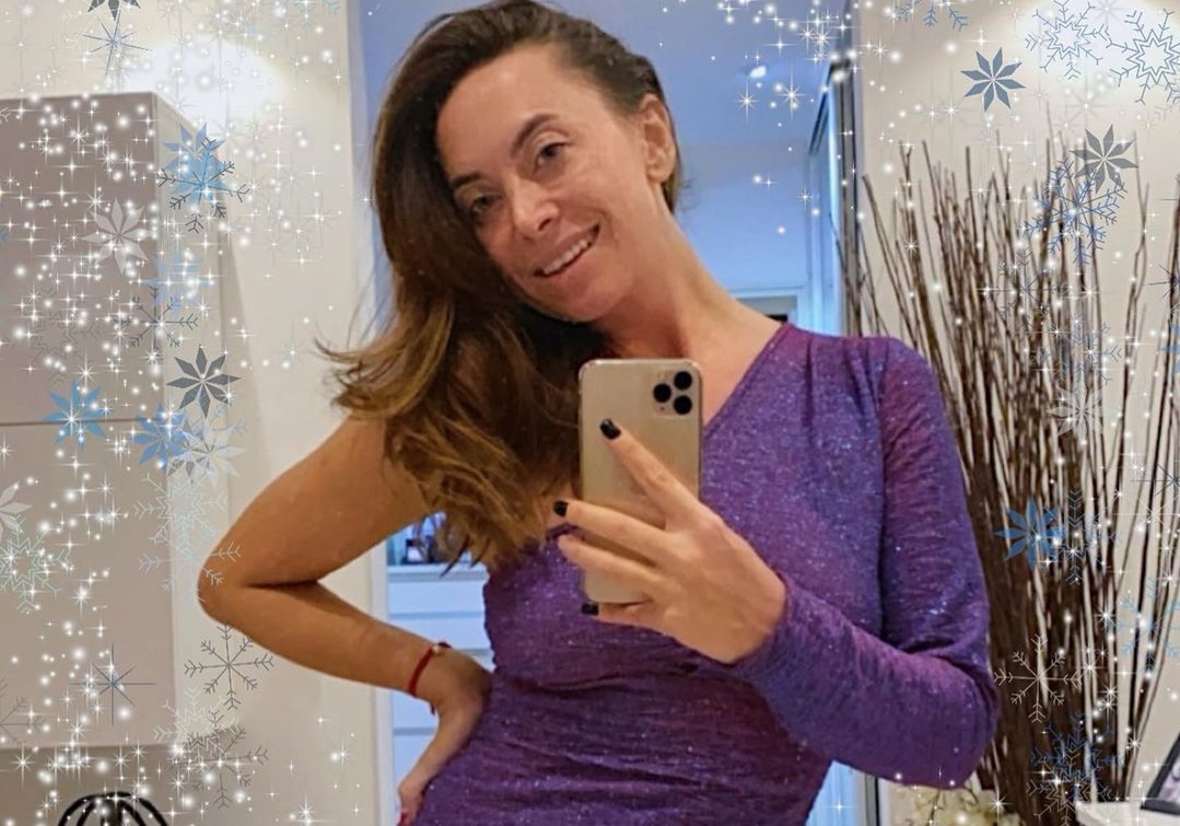 Natalia Friske Captivates Fans with Her Stunning Beach Workout Moves