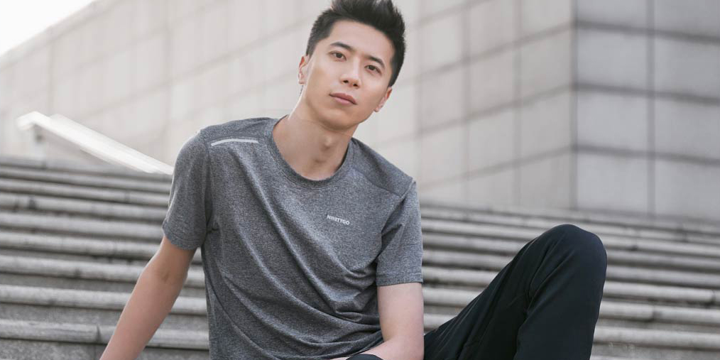 Xiaomi'dan Innovatsion Antibakterial Futbolka – Yengil, Nafas Olishi Oson va Nojo'ya Hidga Qarshi