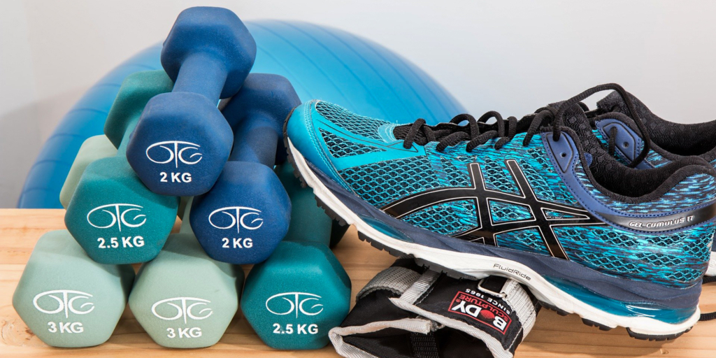 Как оставаться в форме дома: лучшие идеи для тренировок без спортзала