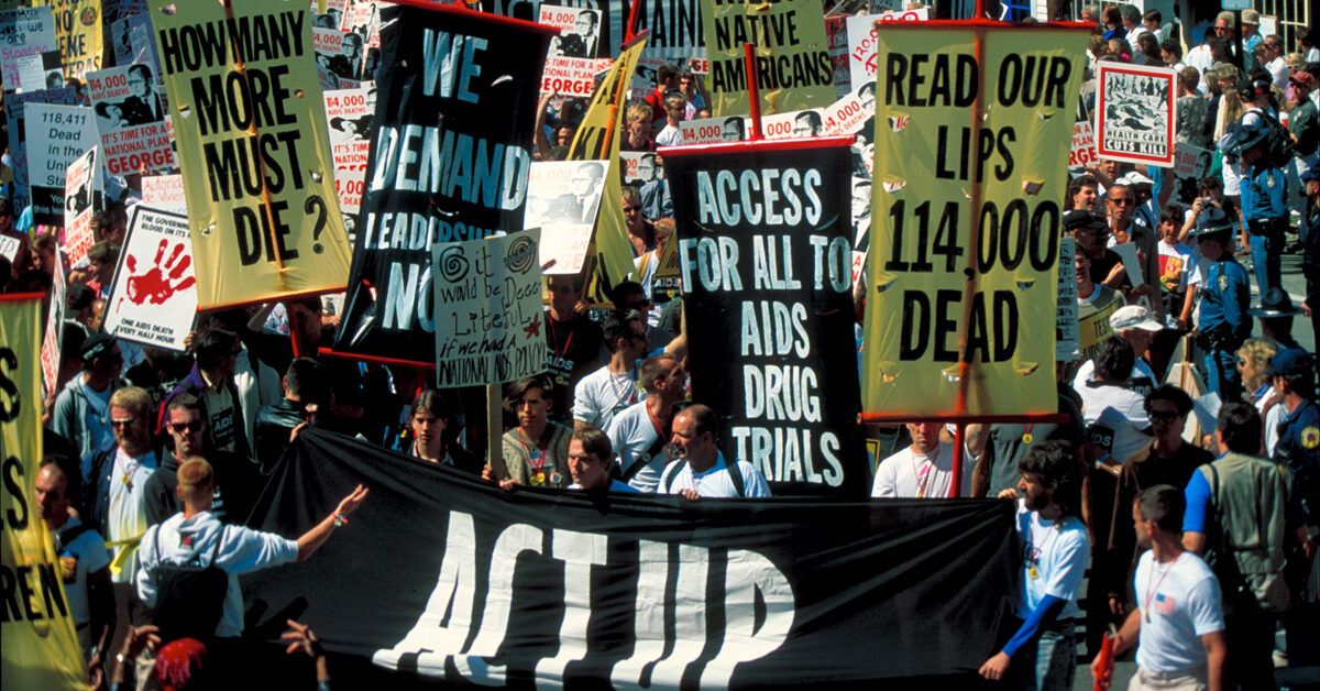 Объединяющие вызовы: Взаимосвязь между ВИЧ/СПИДом и COVID-19