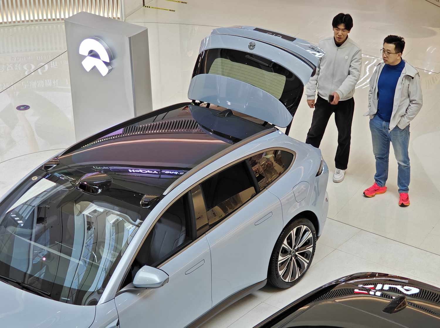 Сложности на рынке электромобилей: почему акции Nio падают