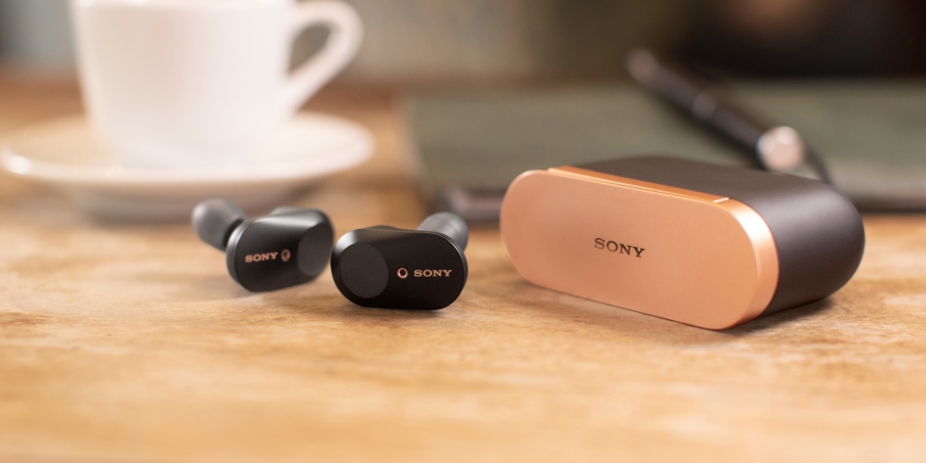 Discover the Ultimate Wireless Earbuds with Industry-Leading Noise Cancellation