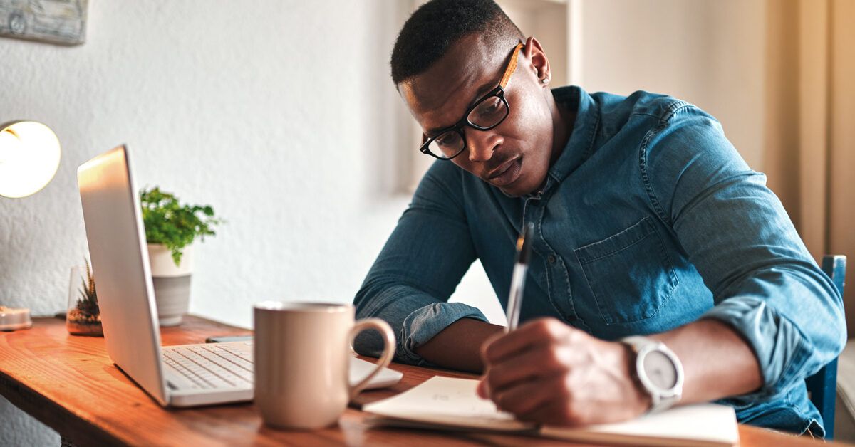 Are Left-Handed People Smarter? Discover the Truth in 2025