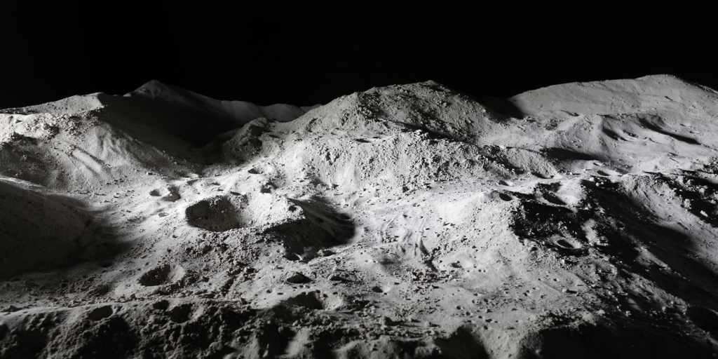 Уникальный симулятор Луны: как Китай создал вакуумную сферу для испытаний в невесомости