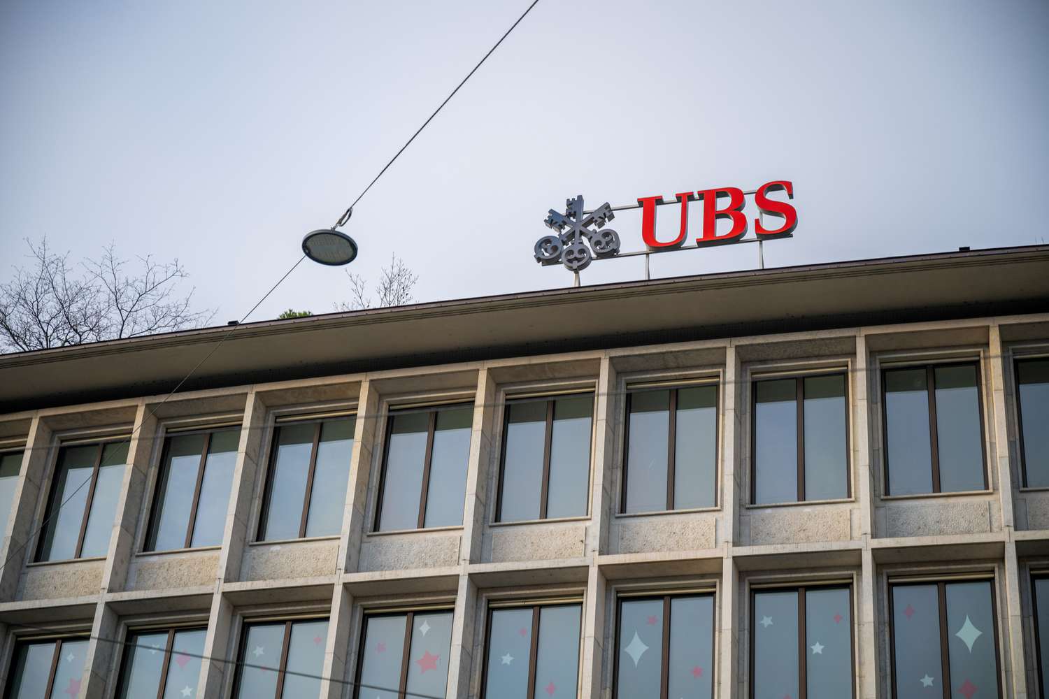 UBS Объявляет О Масштабной Программе Обратного Выкупа Акций