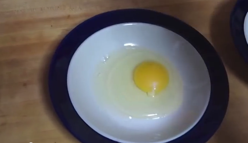 Уникальный метод легкого отделения желтков от белков