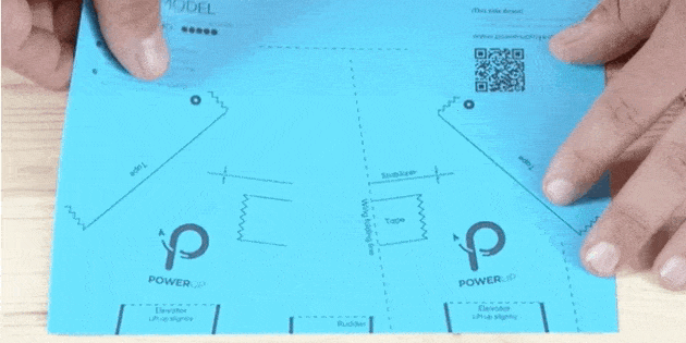 Discover Power Dart: The Smartphone-Controlled Paper Airplane That Performs Amazing Stunts