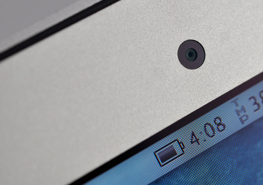 How Hackers Can Secretly Activate Your Mac’s Webcam Without Warning