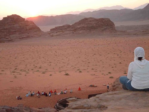 Uzluksiz Tinchlik va O'zini Kashf Etish Uchun 3 Oddiy Meditatsiya Texnikasi