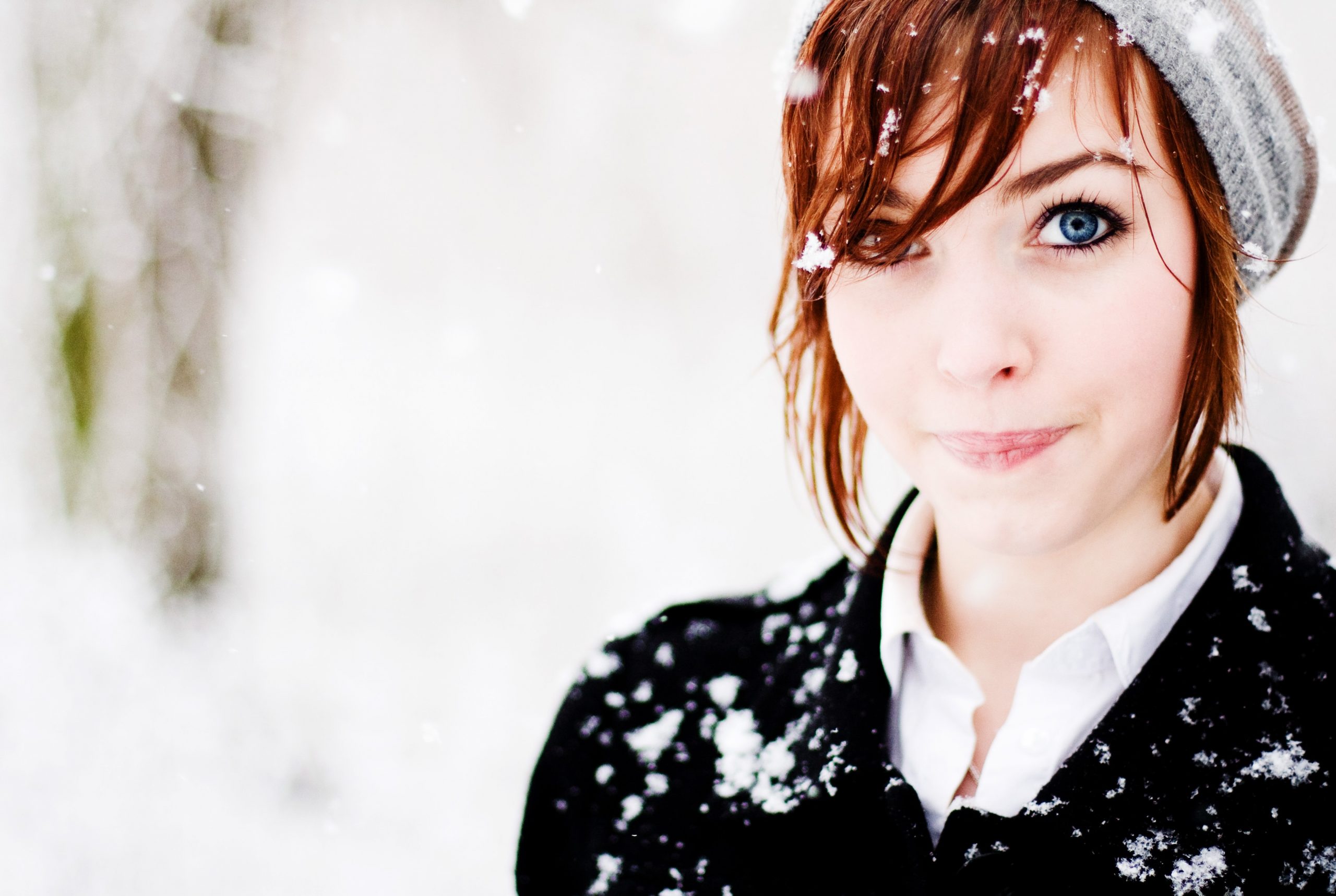 Beat the Winter Blues: 10 Empowering Tips to Brighten Your Season