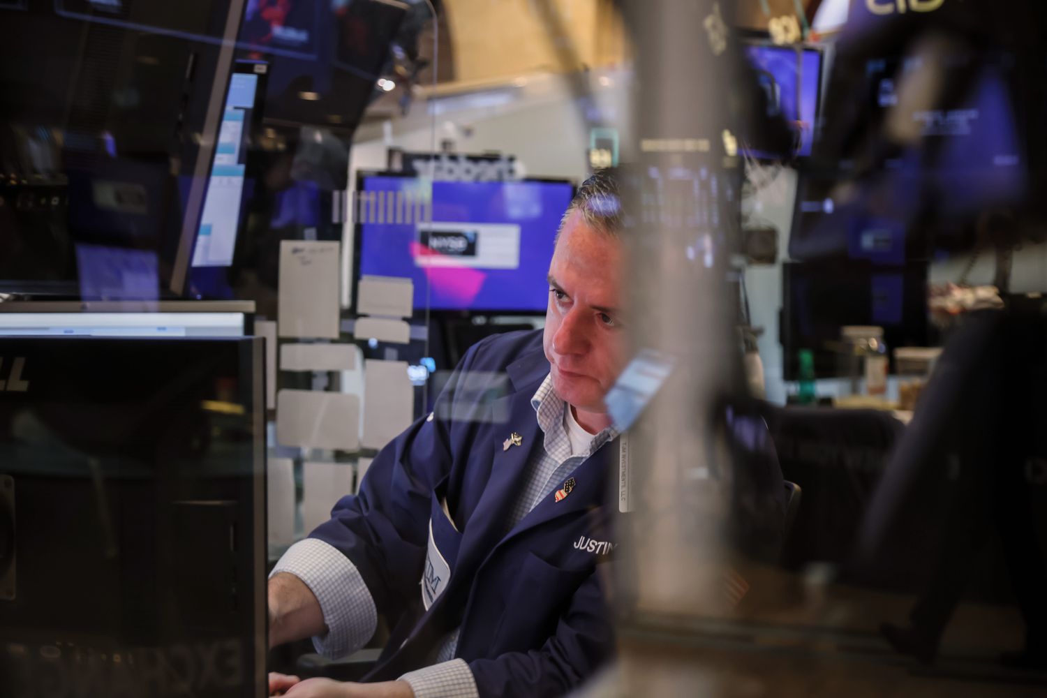 Meningkatnya Imbal Hasil Treasury Memicu Kekhawatiran Defisit AS di Pasar Saham