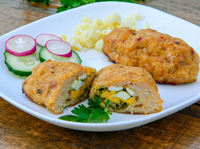 Вкусные куриные зразы с яйцом и зеленью — простой рецепт на каждый день