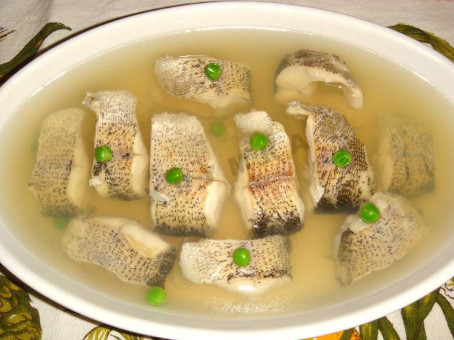 Lezatnya Aspik Ikan Gabus untuk Momen Spesial